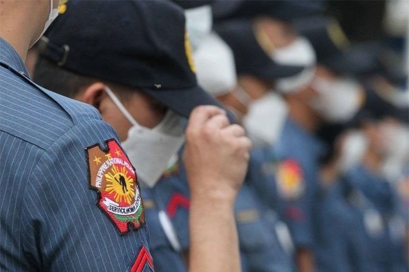Higit 200 pulis sibak sa unang quarter ng 2026