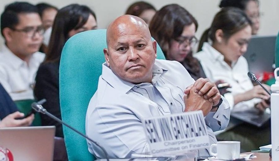 Bato sumakay sa yate ng kilalang politiko para umeskapo – Mon Tulfo