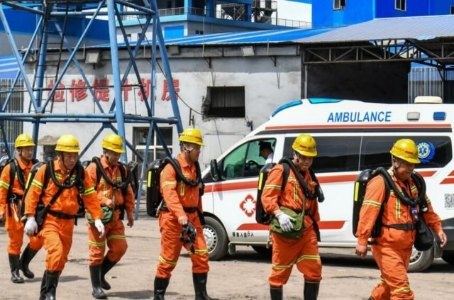 90 patay sa gas explosion sa coal mine sa China