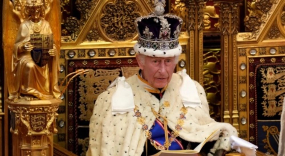 Radio station, nag-sorry nang ibalitang patay na si King Charles III