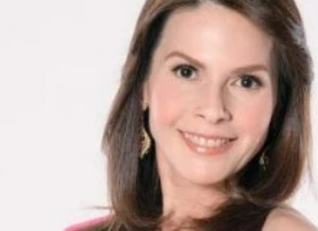 Rita, pabor na ‘di tumakbo si Leni sa pagka-pangulo