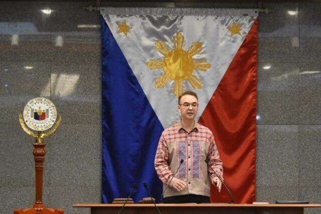 Work schedule sa Senado sa Araw ng Kalayaan, ipinalabas ni Cayetano