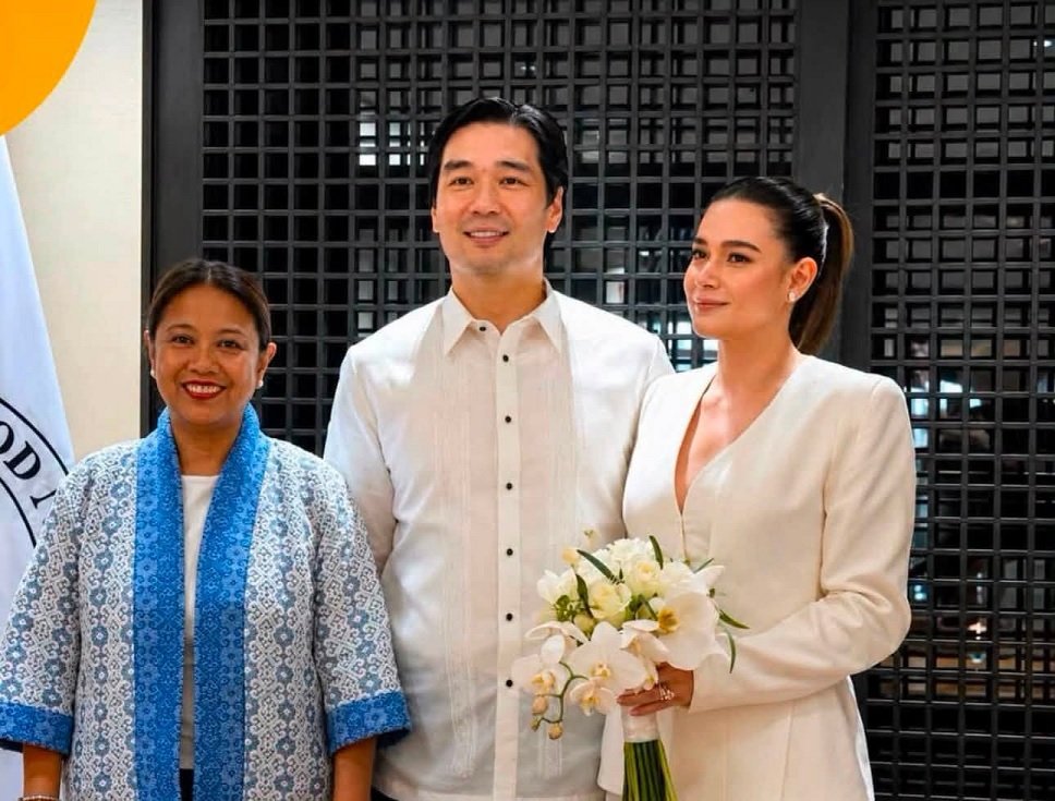 Bea at Vincent, ikinasal na