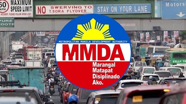 MMDA nag-alok ng libreng towing sa mga sasakyang nalubog sa baha