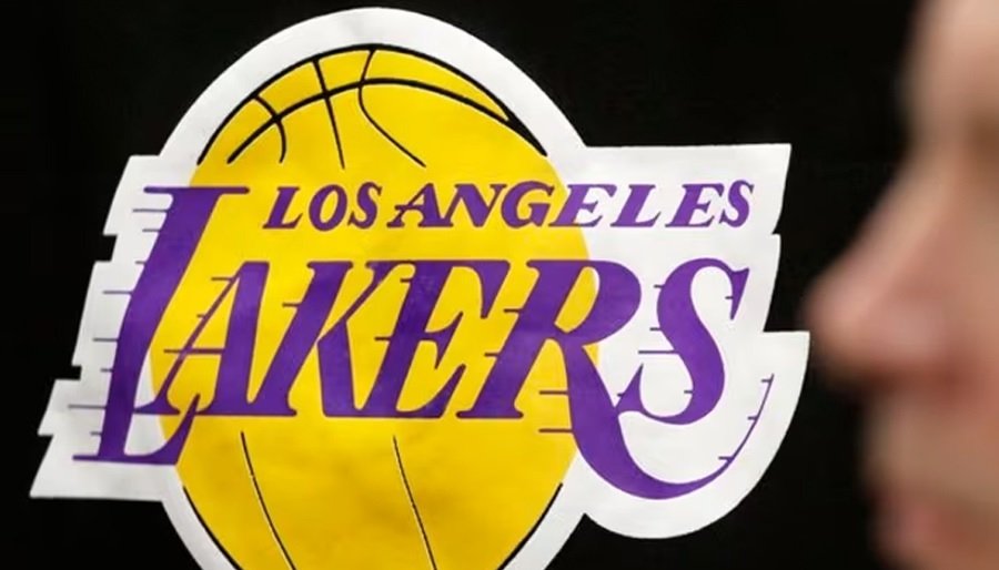 Los Angeles Lakers ibebenta muli sa rekord na $12.5B