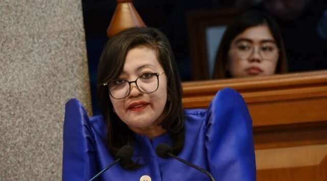 Pagbasura ng SC sa 2 petisyon , tinanggap ni Luistro