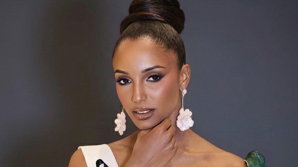 Dating Miss Universe Jamaica nagsampa ng kaso sa pagkahulog sa entablado