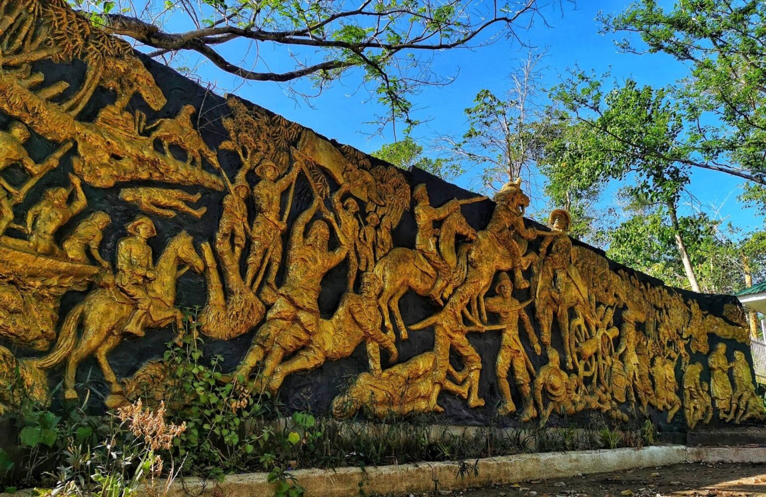 “Kakarong De-Sili, Pandi” ginawaran
